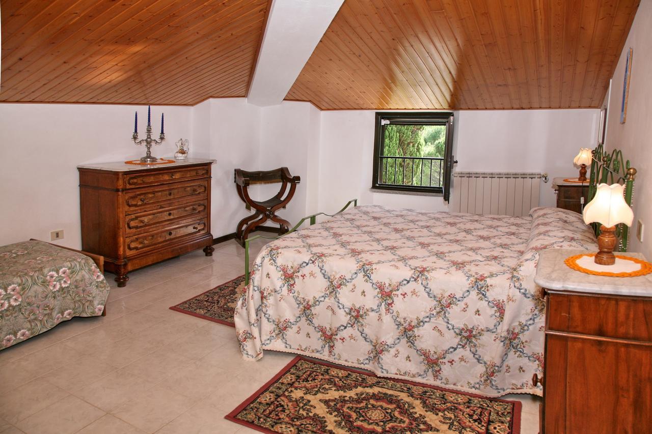 Agriturismo Villa Mozart Nel Verde Gubbio Extérieur photo