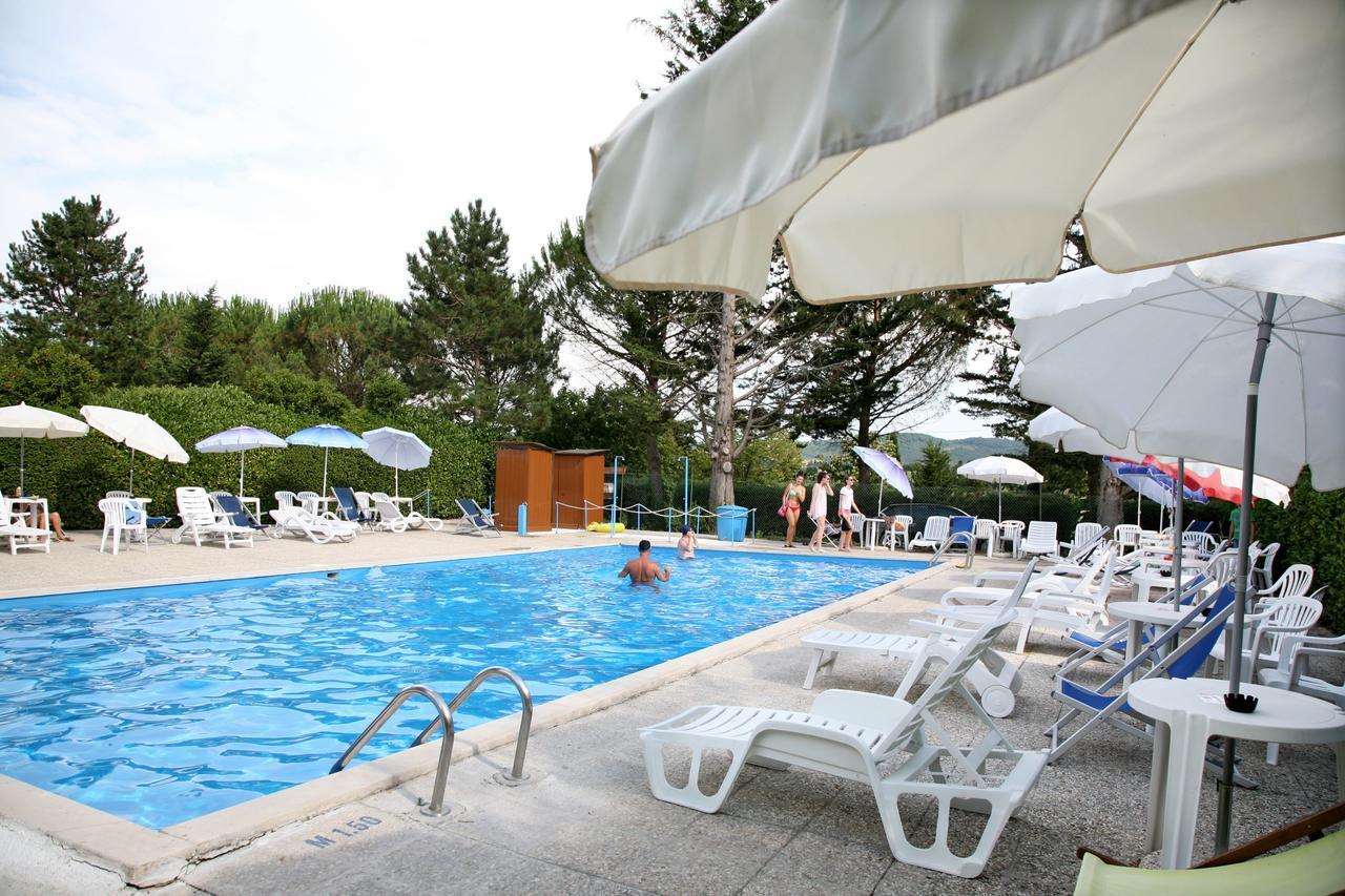 Agriturismo Villa Mozart Nel Verde Gubbio Extérieur photo
