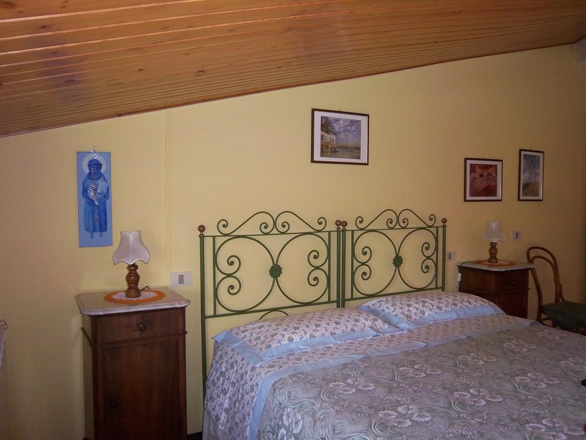 Agriturismo Villa Mozart Nel Verde Gubbio Extérieur photo