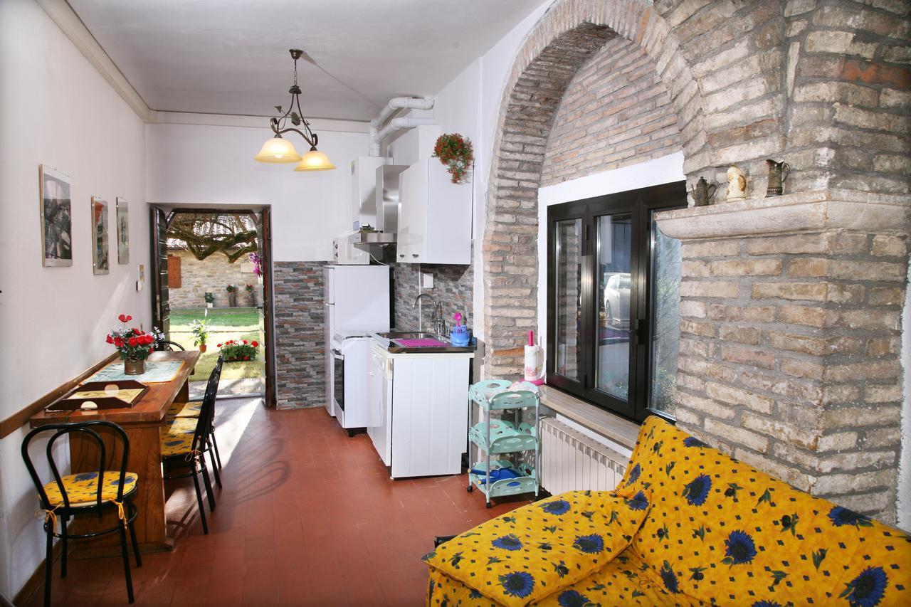 Agriturismo Villa Mozart Nel Verde Gubbio Extérieur photo