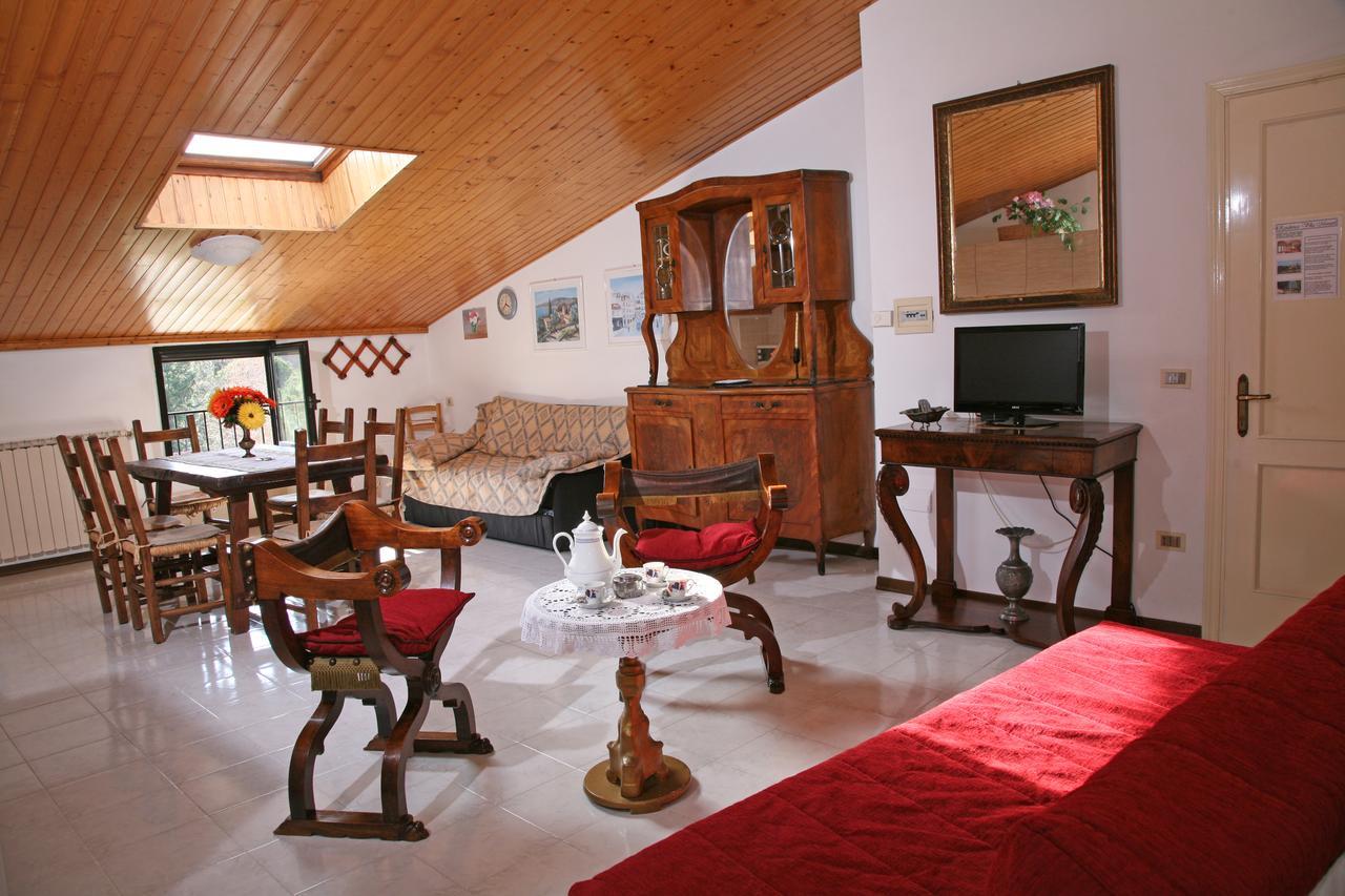 Agriturismo Villa Mozart Nel Verde Gubbio Extérieur photo