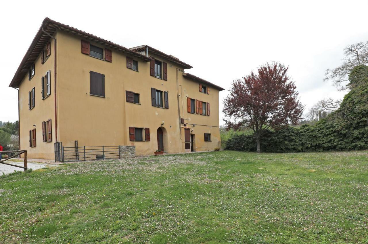 Agriturismo Villa Mozart Nel Verde Gubbio Extérieur photo